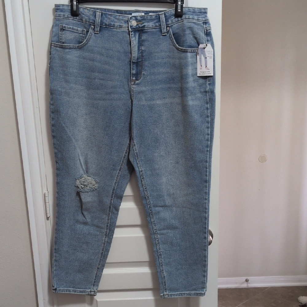 High rise Ripped Light Blue Jeans - Picture 1 of 6